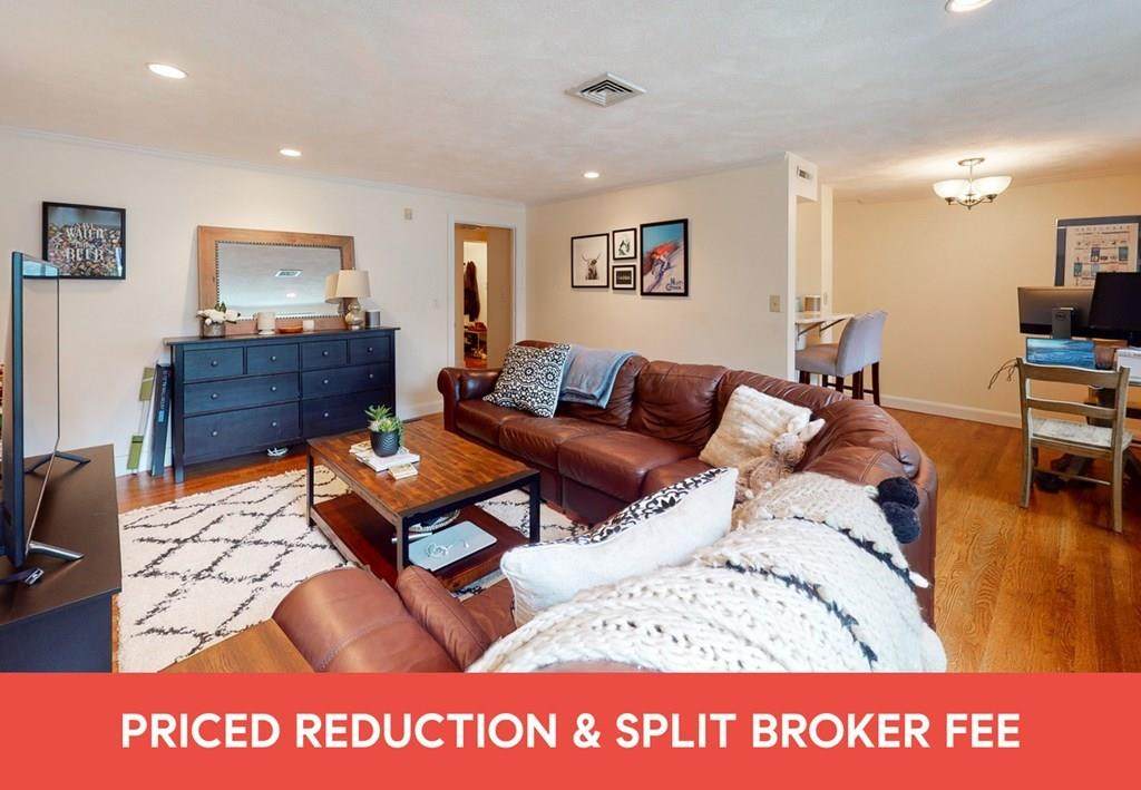 328 Dartmouth - Photo 1