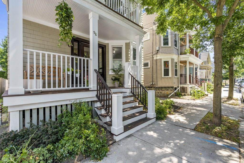 98 Amory Street - Photo 1