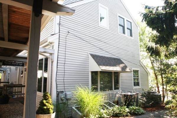340 Gifford - Photo 1