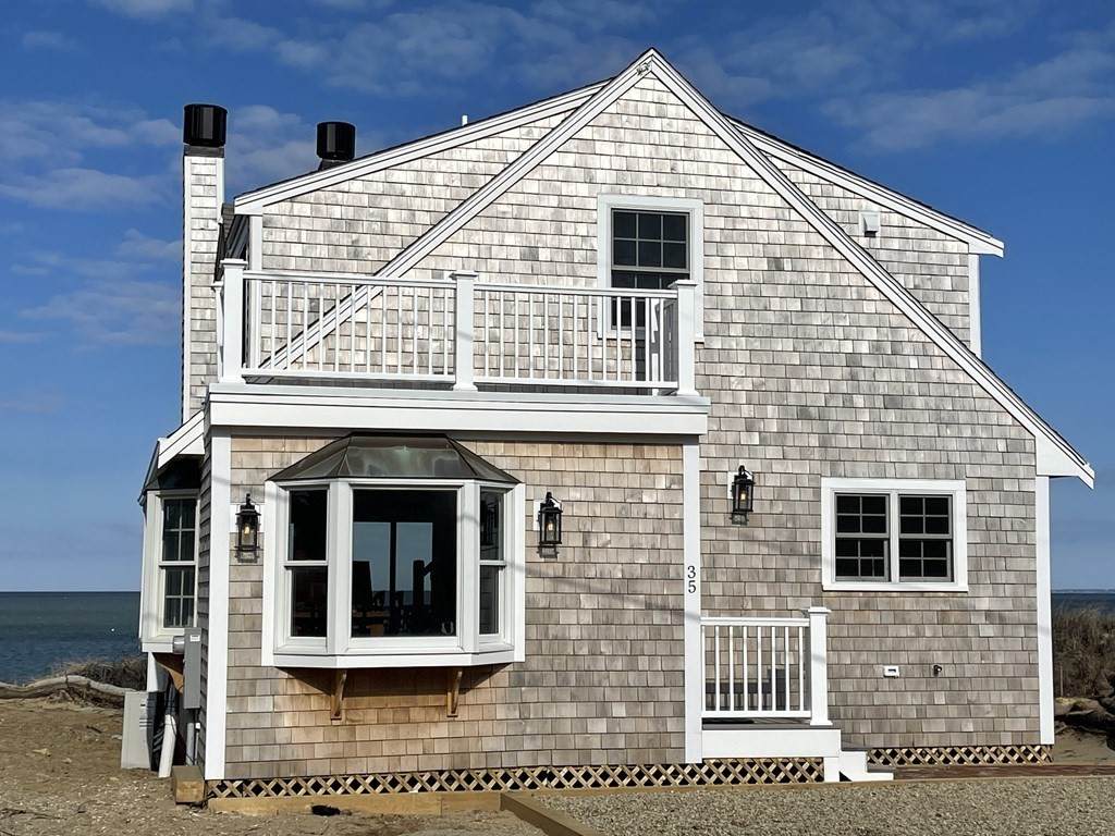 35 Captain Dunbar - Photo 1