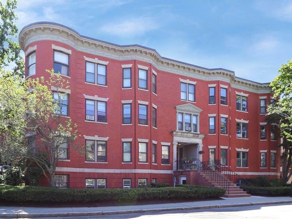 16 Garrison Rd - Photo 1