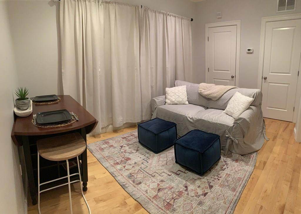 101 Prince St - Photo 1