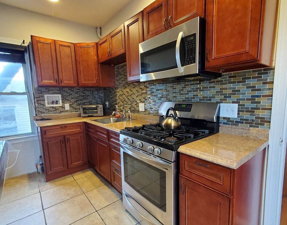 48 Shirley St - Photo 1