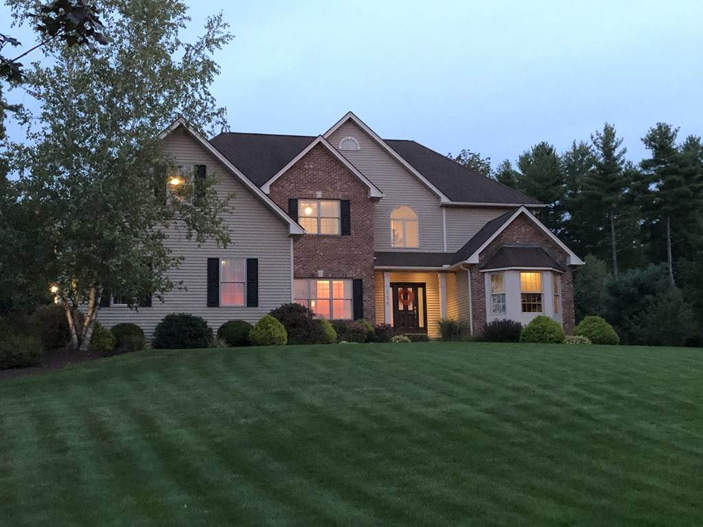 114 Maximilian Drive - Photo 1