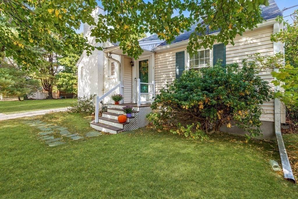 3 Evergreen Road - Photo 1