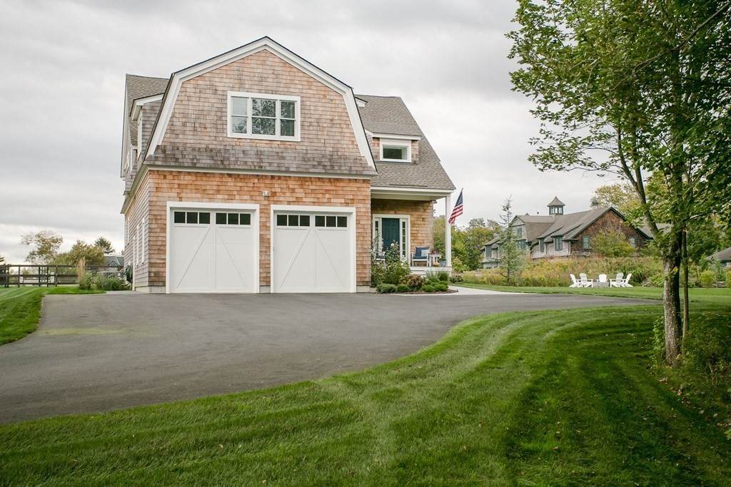 393 Sandy Point Avenue - Photo 1