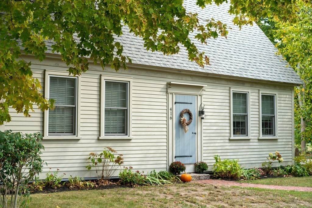 416 Bay Rd - Photo 1