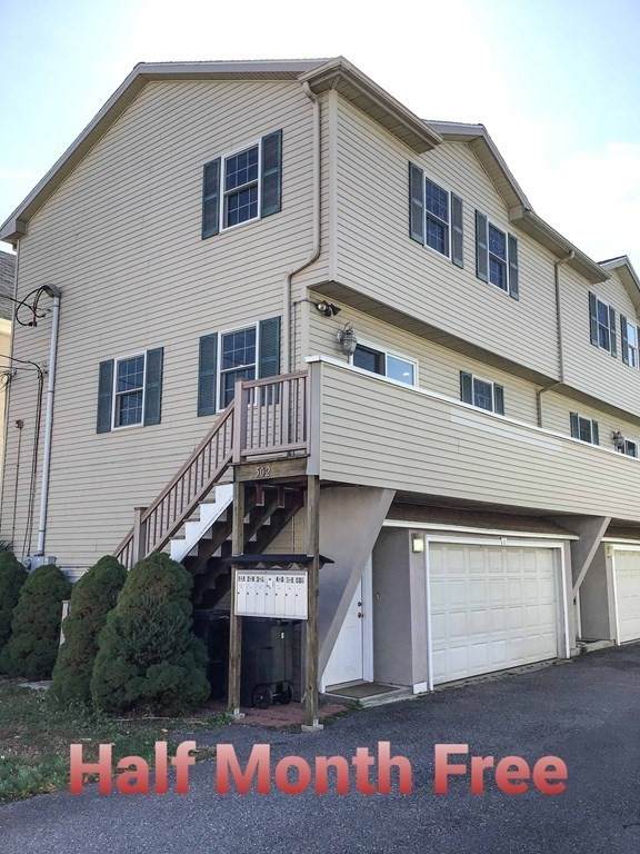 502 Medford St - Photo 1