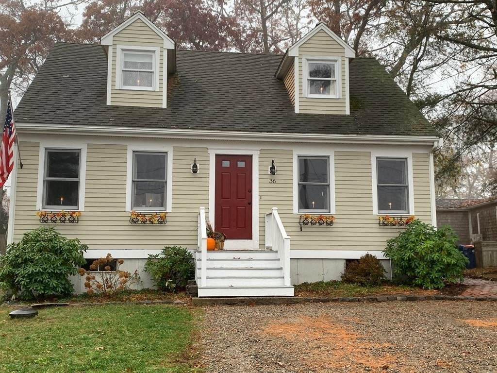 36 Agawam Lake Shore Dr - Photo 1