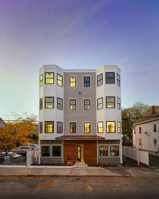 208 Spencer Ave - Photo 1