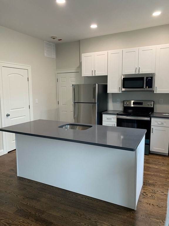 116 Dorchester Street - Photo 1