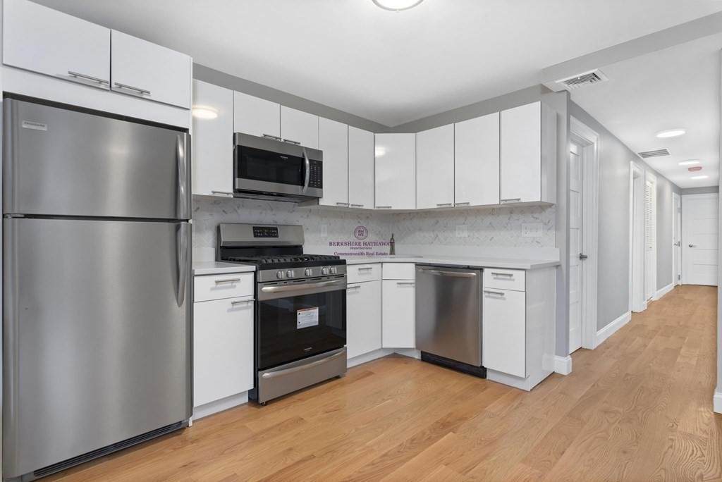 124 Berkshire St - Photo 1