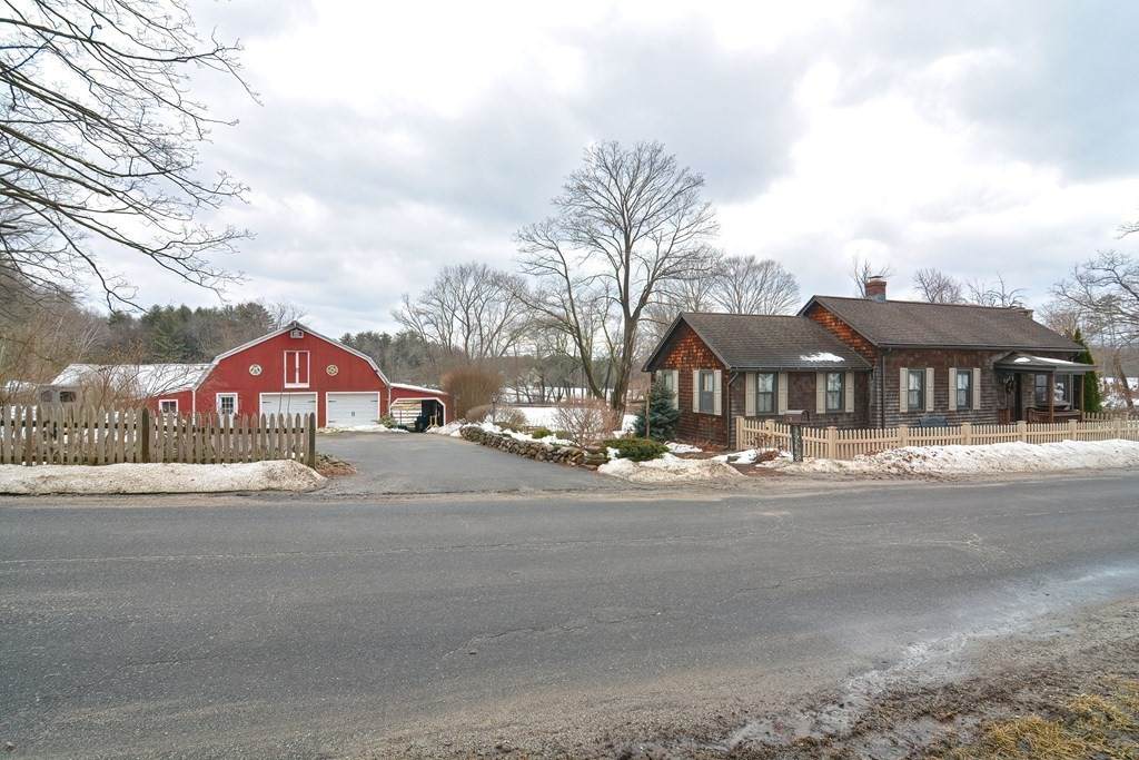 31 Valley Rd - Photo 1