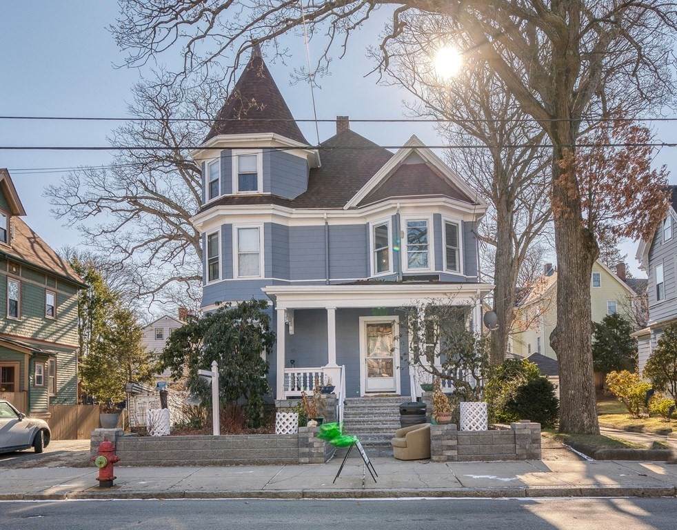 240 Clifton St - Photo 1
