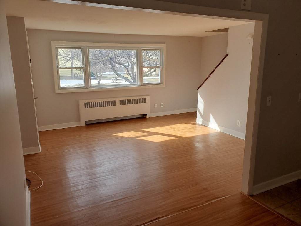 66 Prescott St - Photo 1