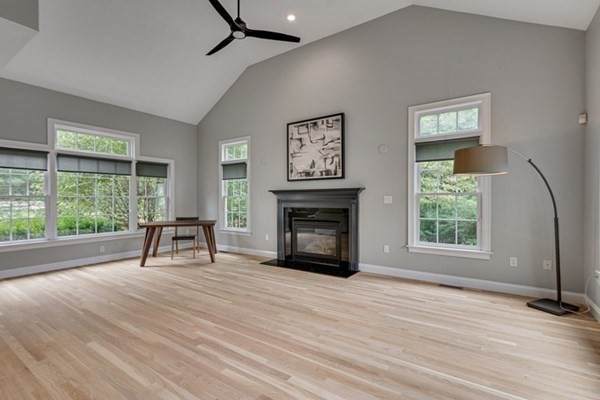 4 Jennifer Way - Photo 1
