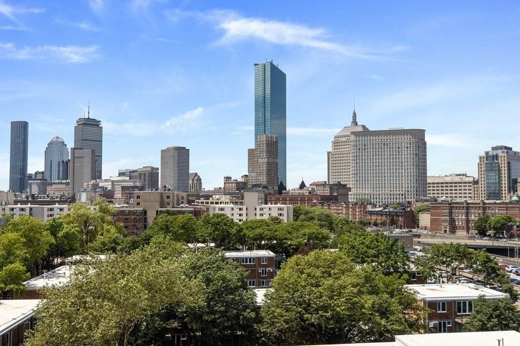 140 Shawmut - Photo 1