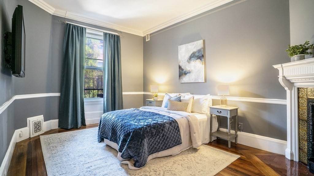 343 Commonwealth Ave. - Photo 1