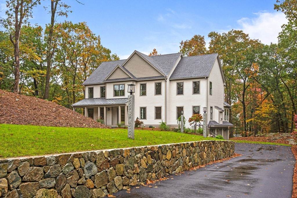 4 Ossipee Lane - Photo 1