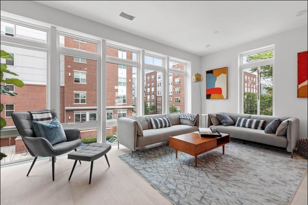 95 Fawcett - Photo 1
