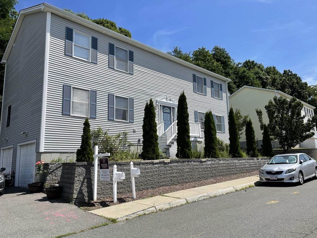 302 Ridge Rd - Photo 1
