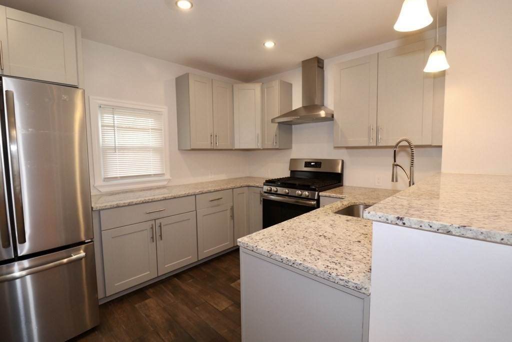 190 Winthop Shore Drive - Photo 1
