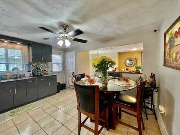 4 Grand Avenue - Photo 1