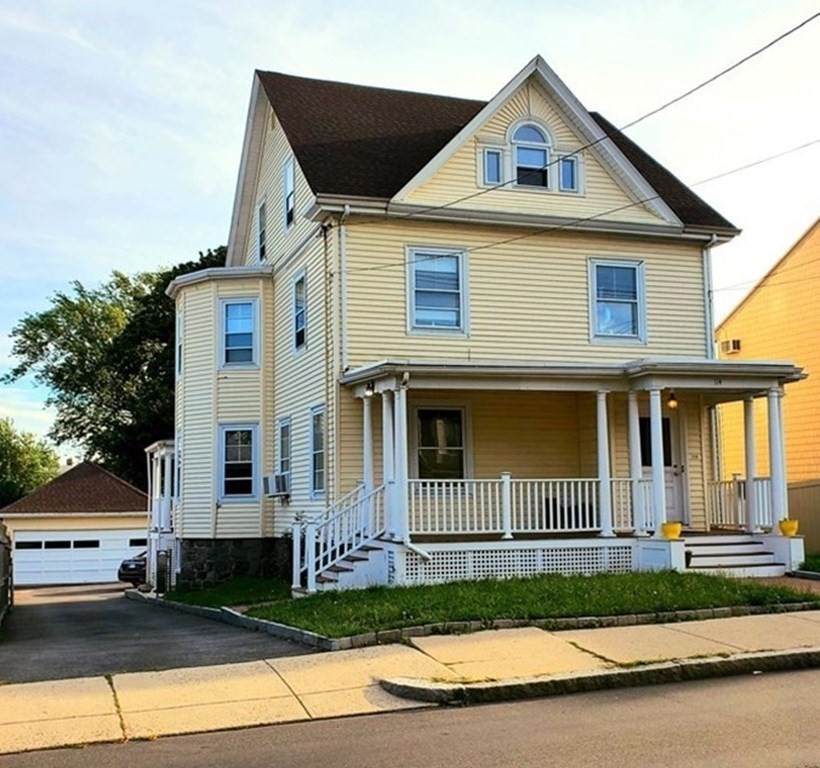 114 Pleasant St - Photo 1