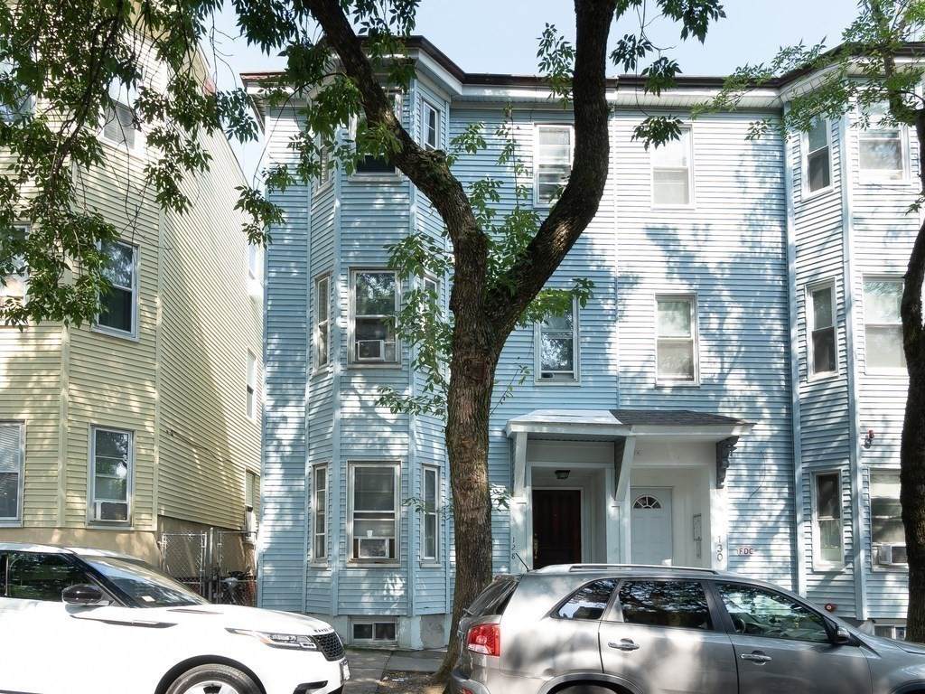 128 Putnam St - Photo 1