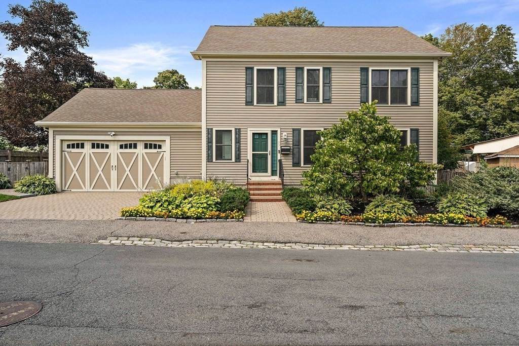 37 Maynard St - Photo 1