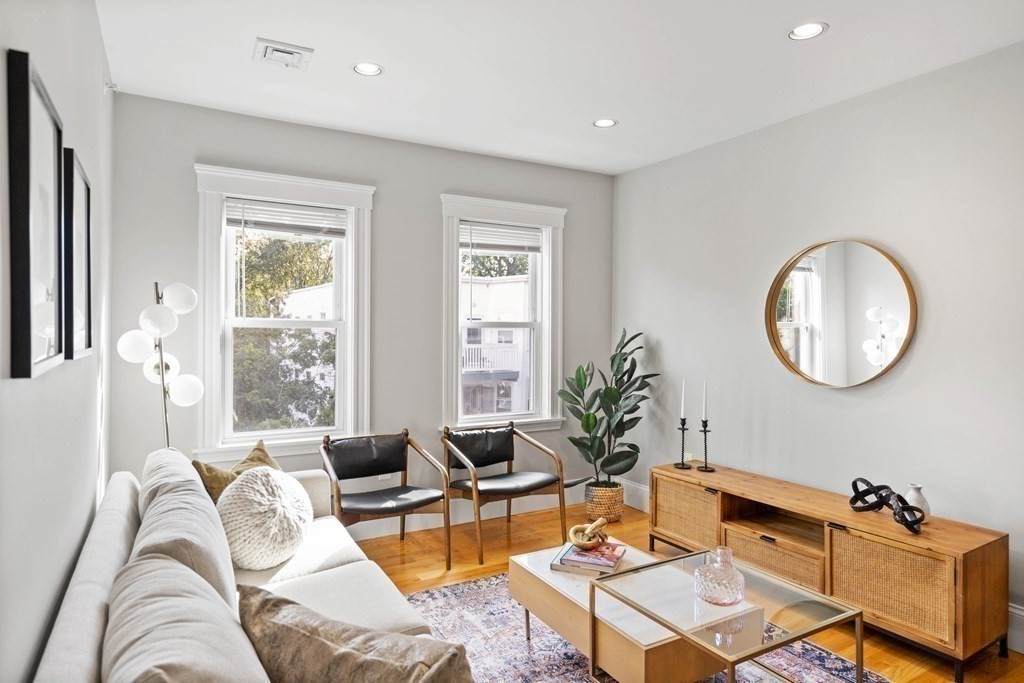 27 Maryland Street - Photo 1