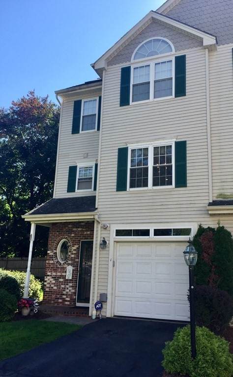 67 N Quinsigamond - Photo 1