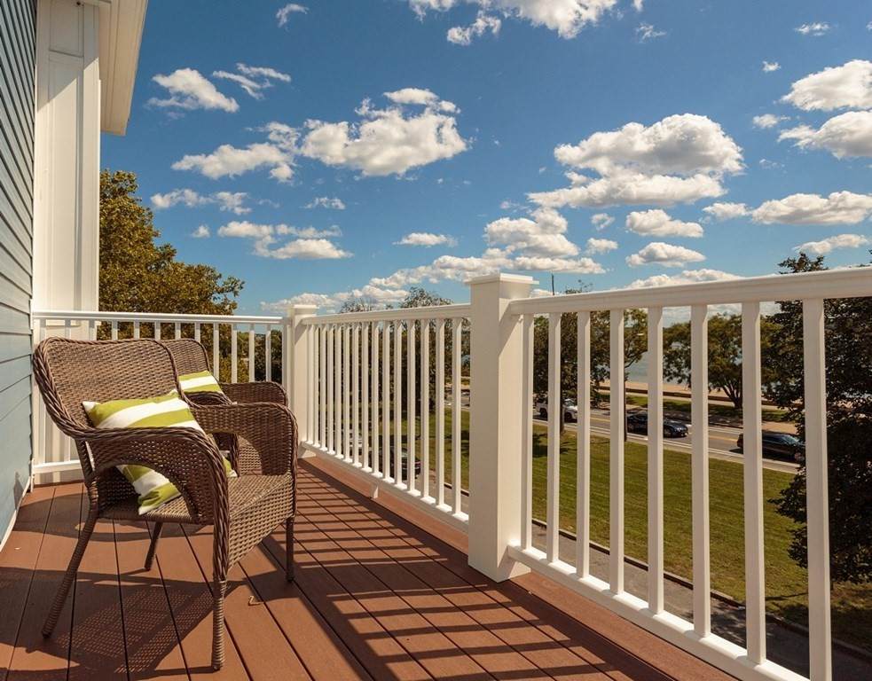 1400 Columbia Rd - Photo 1