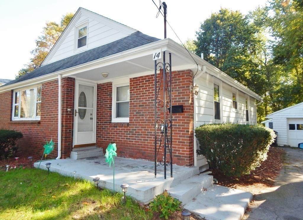 14 Windsor Ave - Photo 1