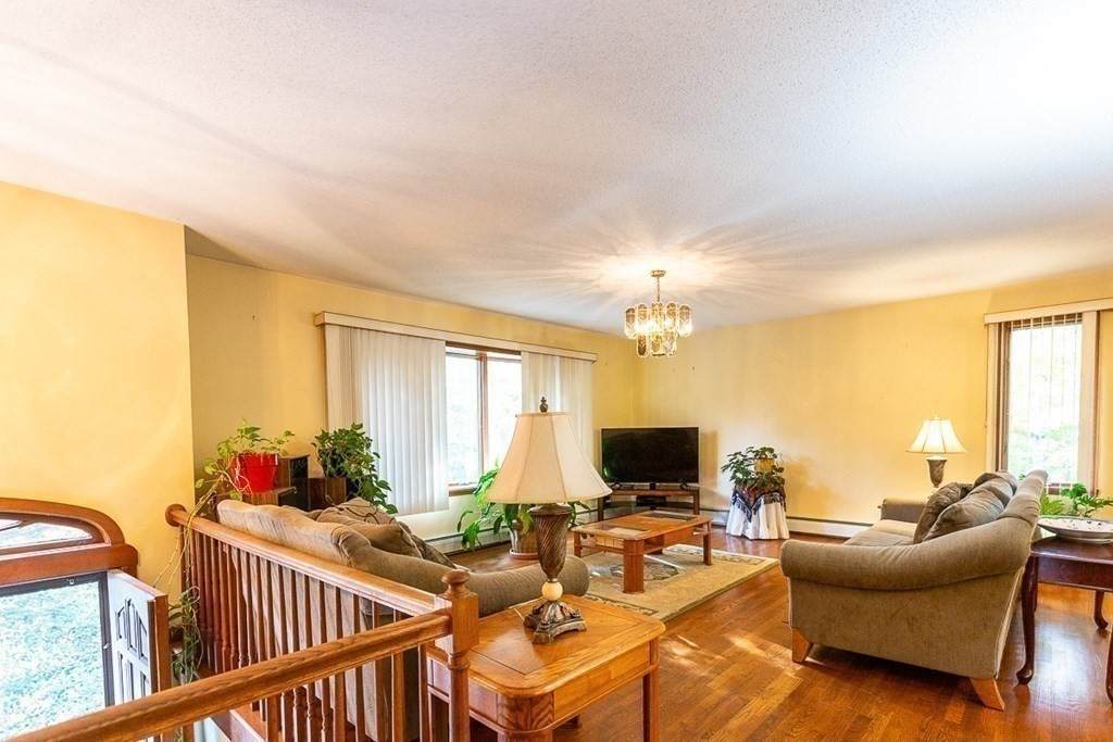 312 Mohawk Drive - Photo 1