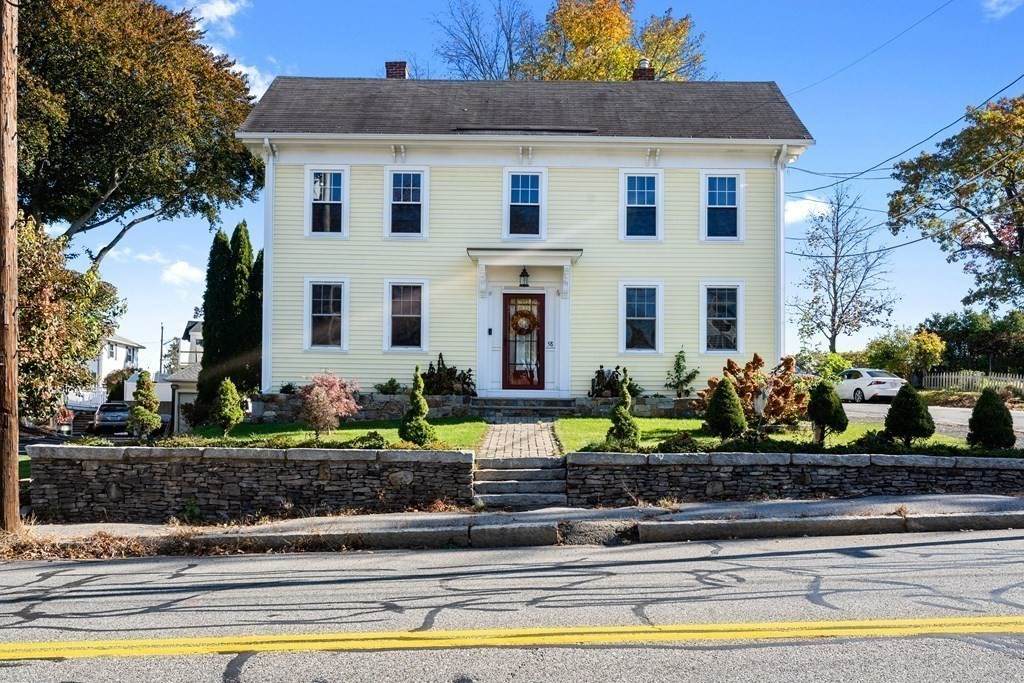 58 Lowell St - Photo 1
