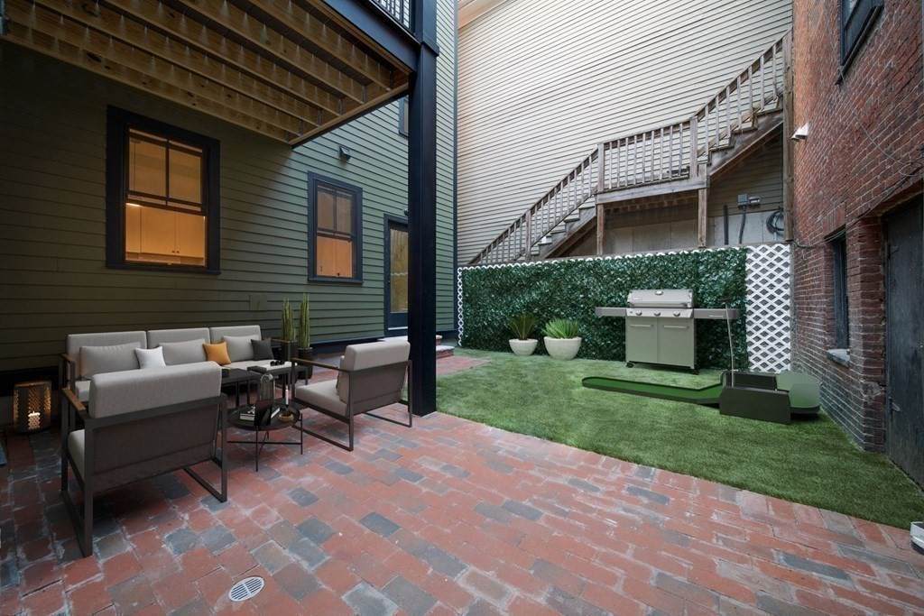 48 Pearl St - Photo 1
