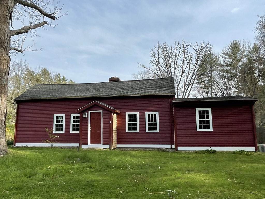 27 Chestnut St - Photo 1