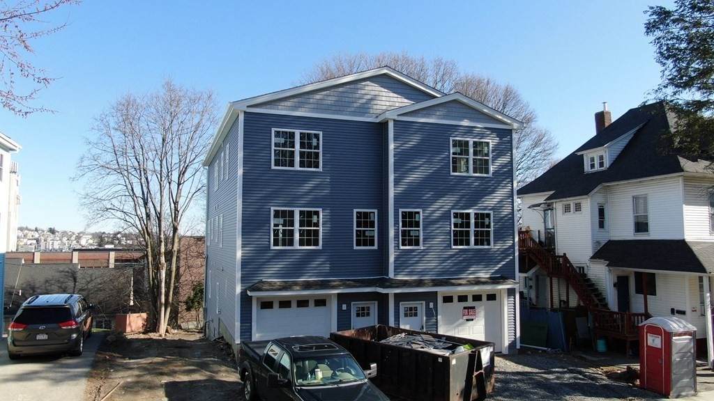 158B Beacon St - Photo 1