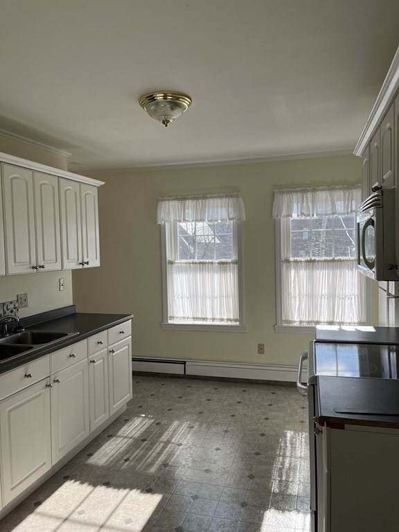 10 Newton St - Photo 1