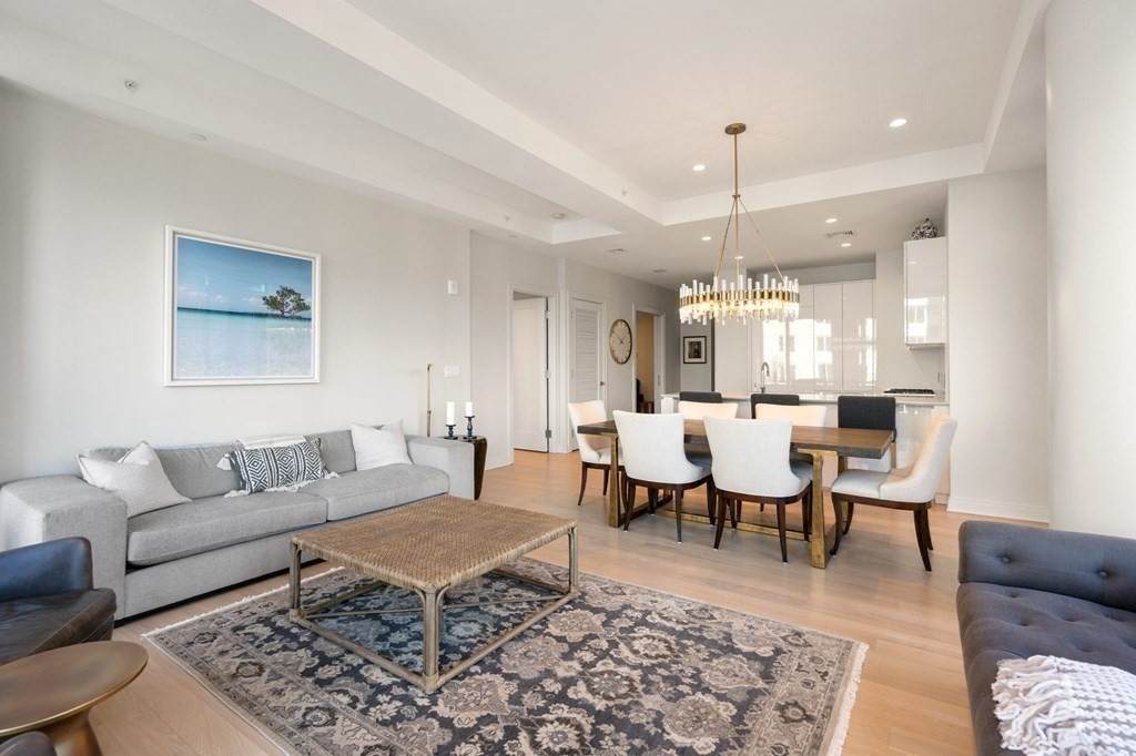 133 Seaport Boulevard - Photo 1