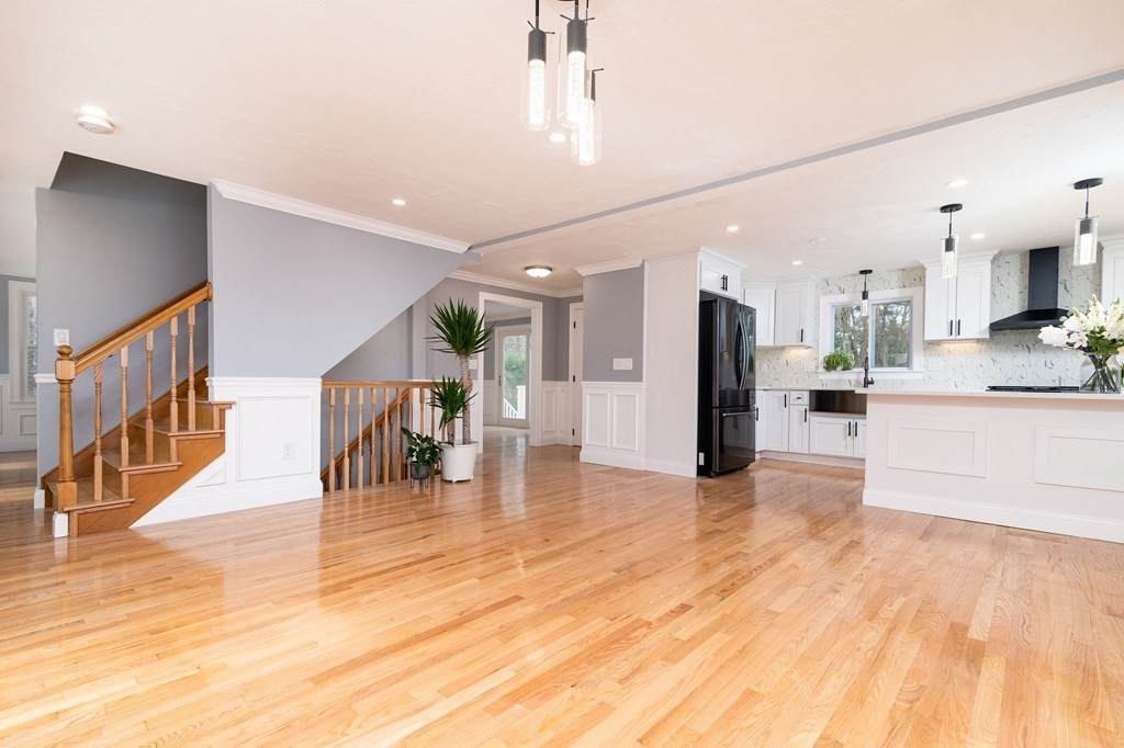 17 Alward Dr - Photo 1