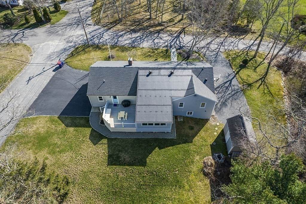21 Robinwood Rd - Photo 1