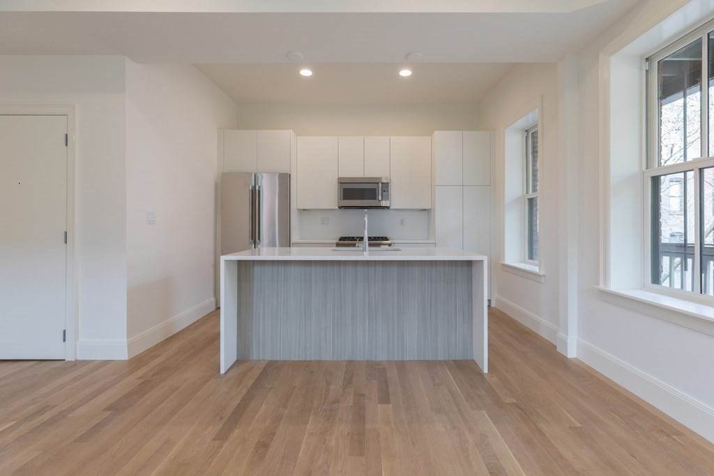 563 Columbus Ave - Photo 1