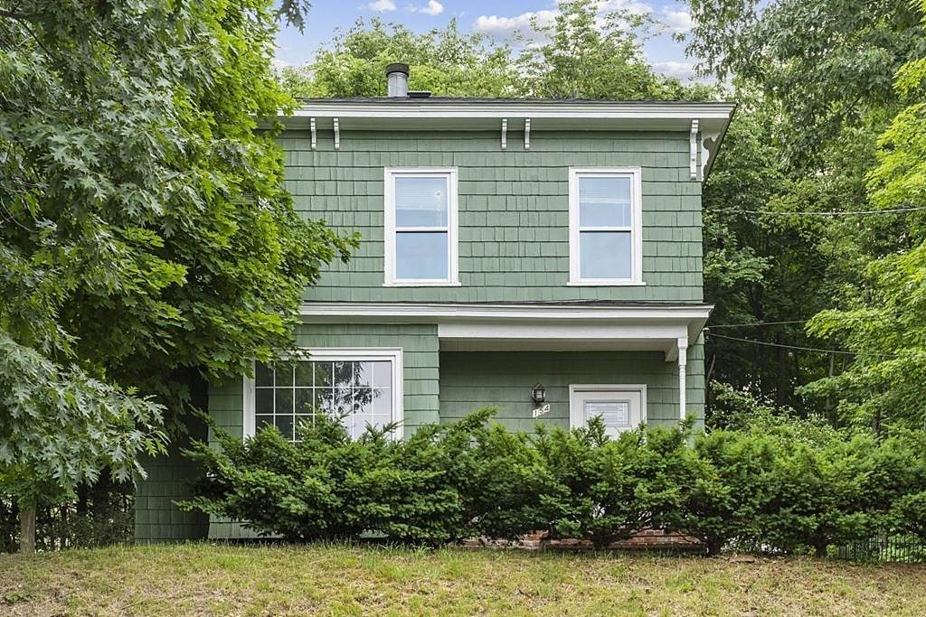 154 Ashburnham Street - Photo 1