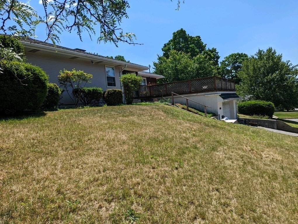 244 Ontario Ave. - Photo 1