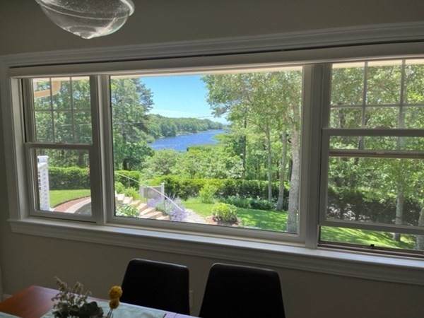 180 River View Ln - Photo 1