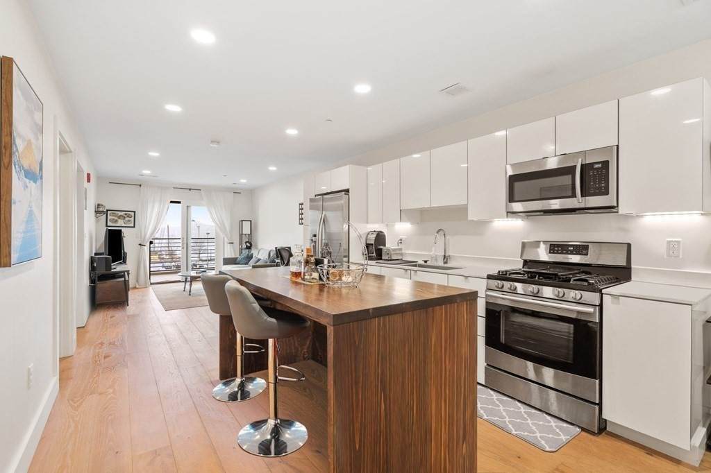250 Meridian Street. - Photo 1