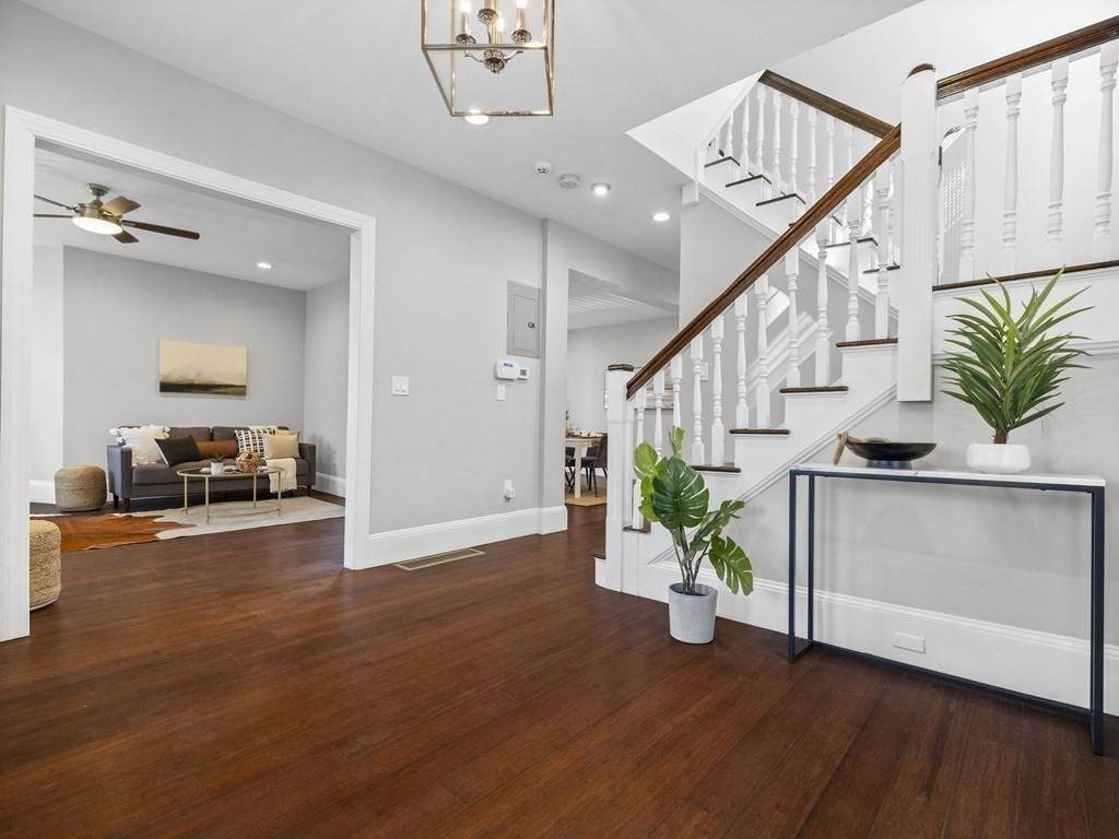 586 Park Street - Photo 1