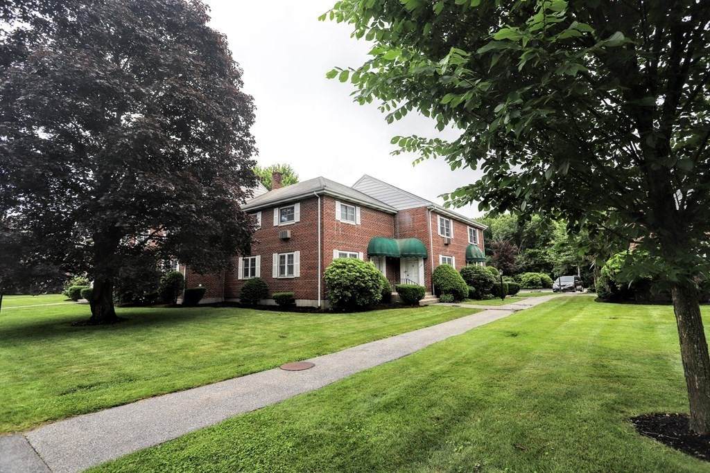 126 Emerson Gardens Rd - Photo 1